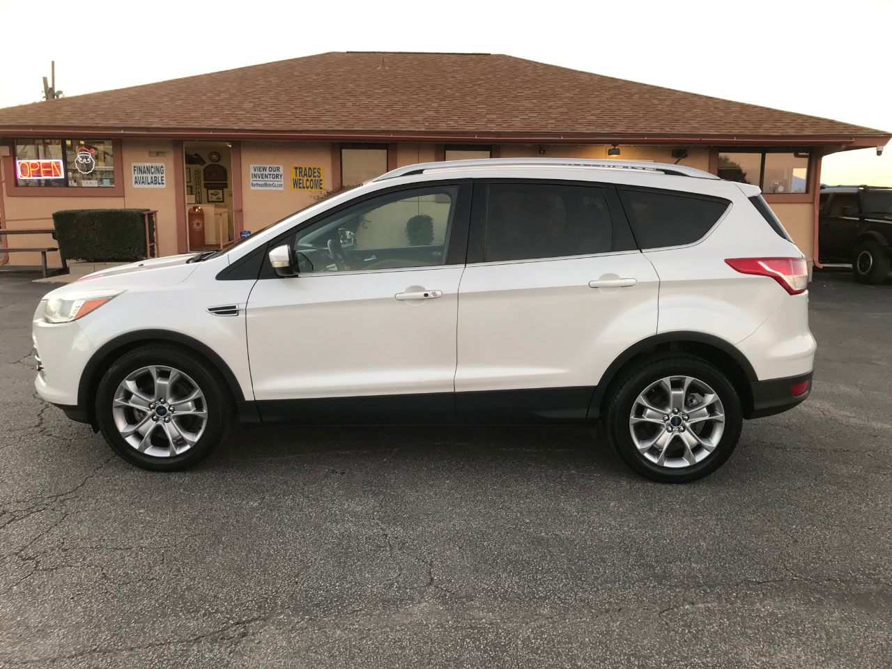 Ford Escape Titanium FWD 2014