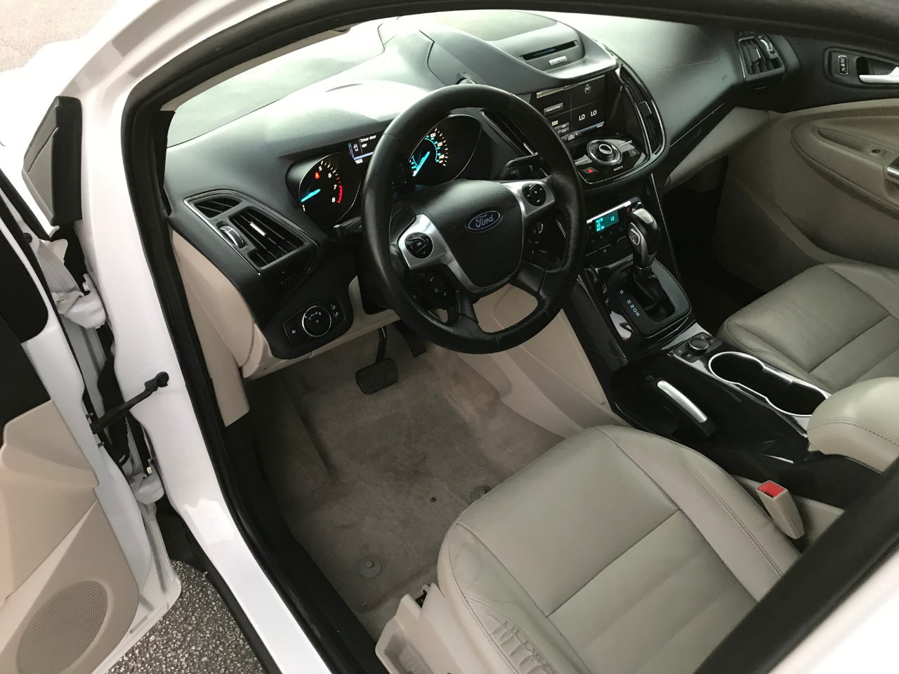 Ford Escape Titanium FWD 2014