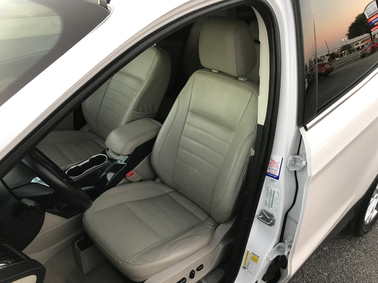 Ford Escape Titanium FWD 2014