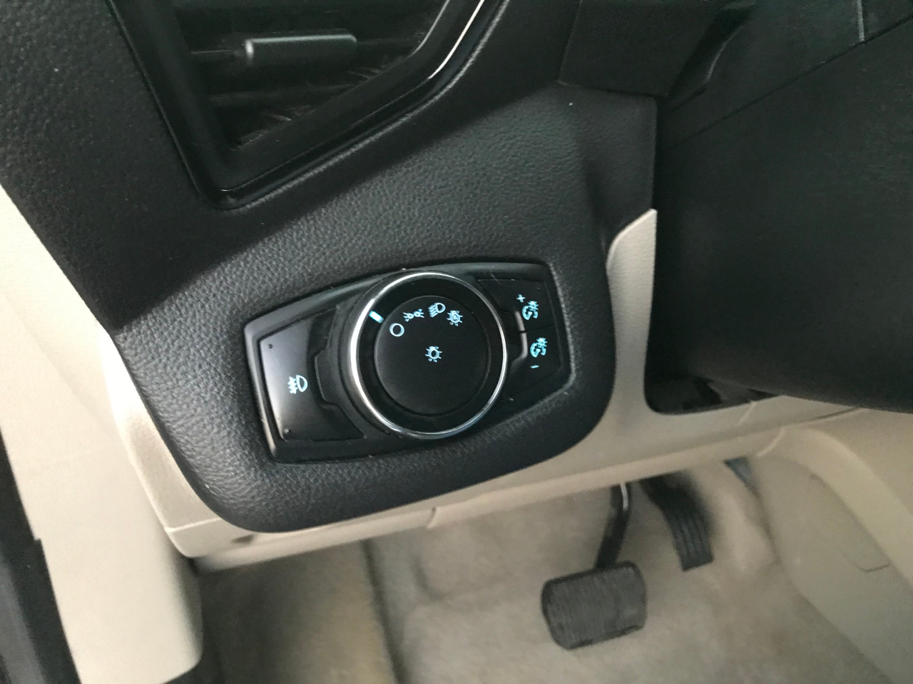 Ford Escape Titanium FWD 2014