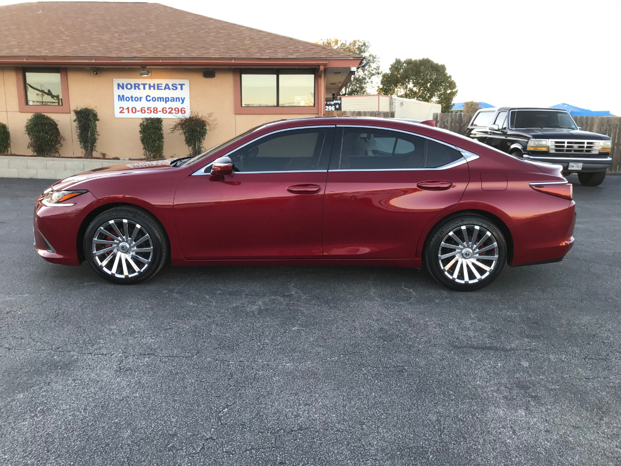 Lexus ES 350 Luxury 2019