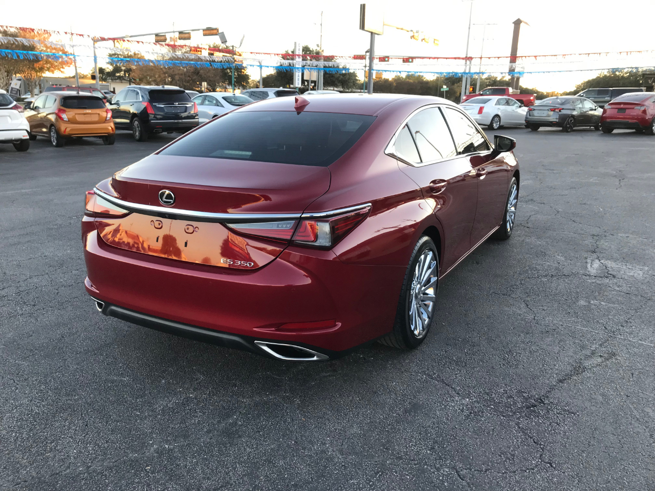 Lexus ES 350 Luxury 2019