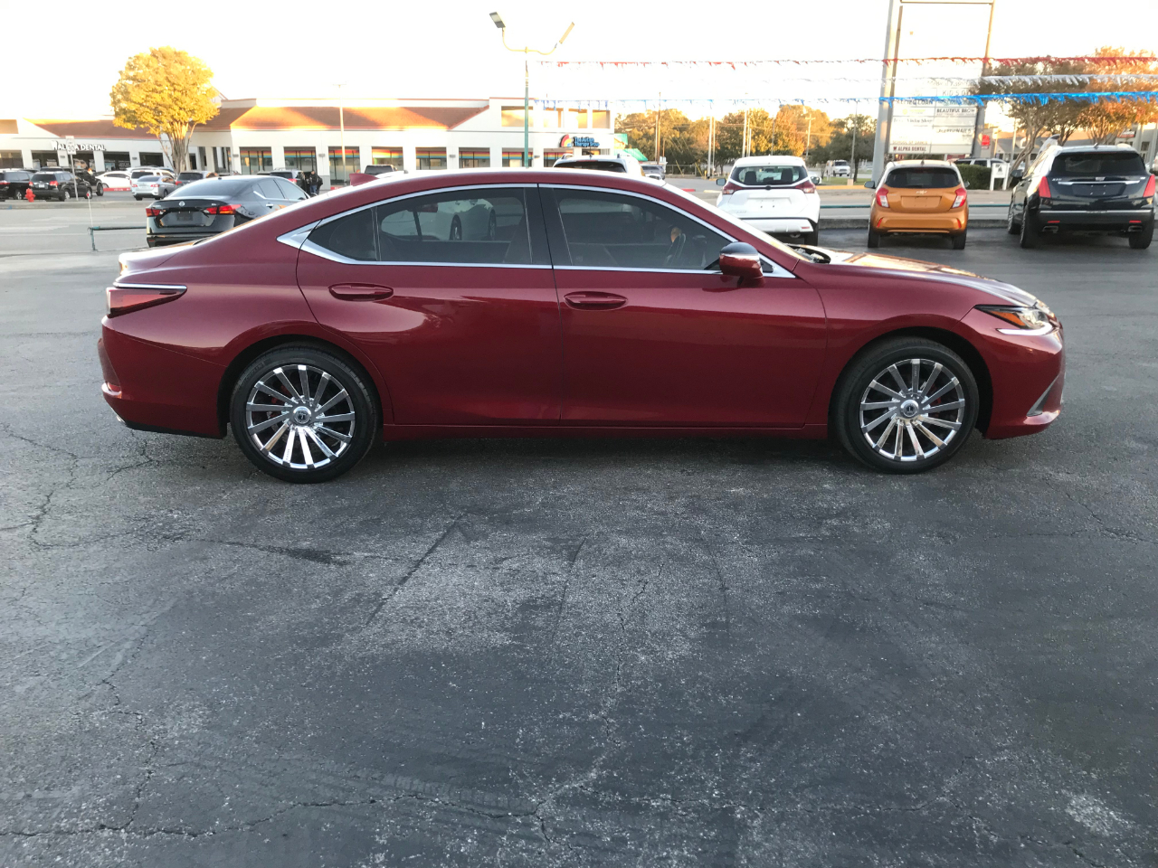Lexus ES 350 Luxury 2019