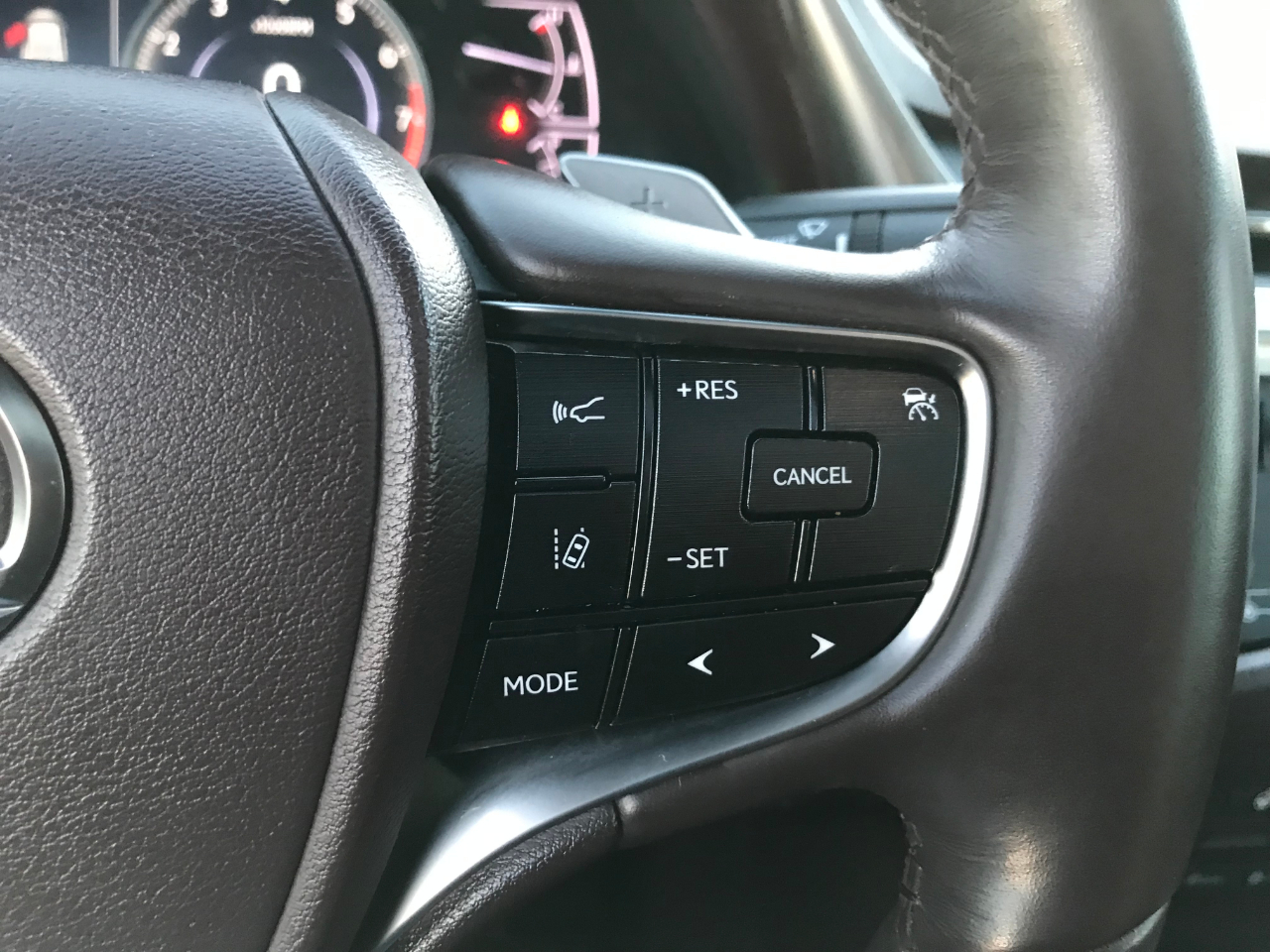 Lexus ES 350 Luxury 2019