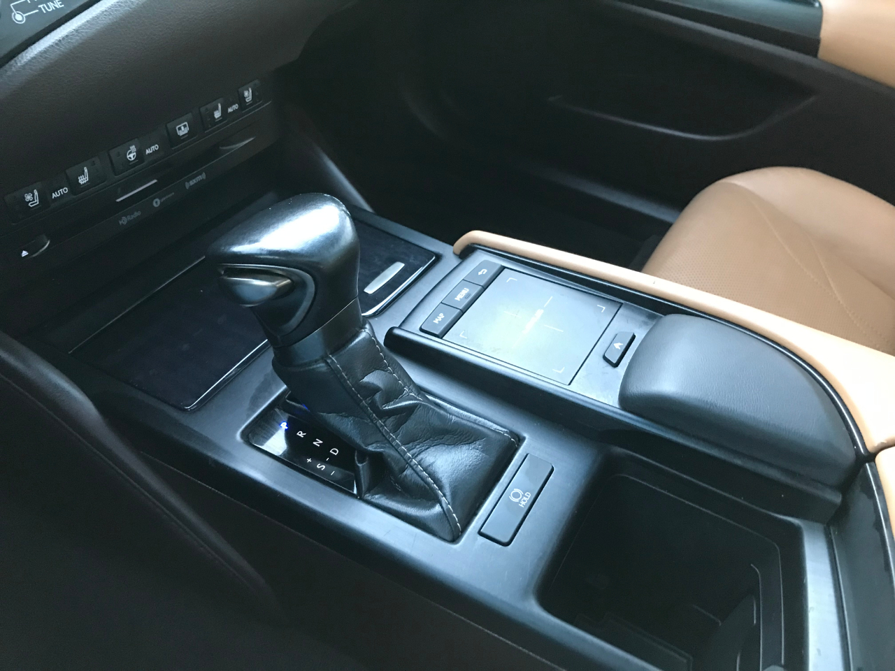 Lexus ES 350 Luxury 2019