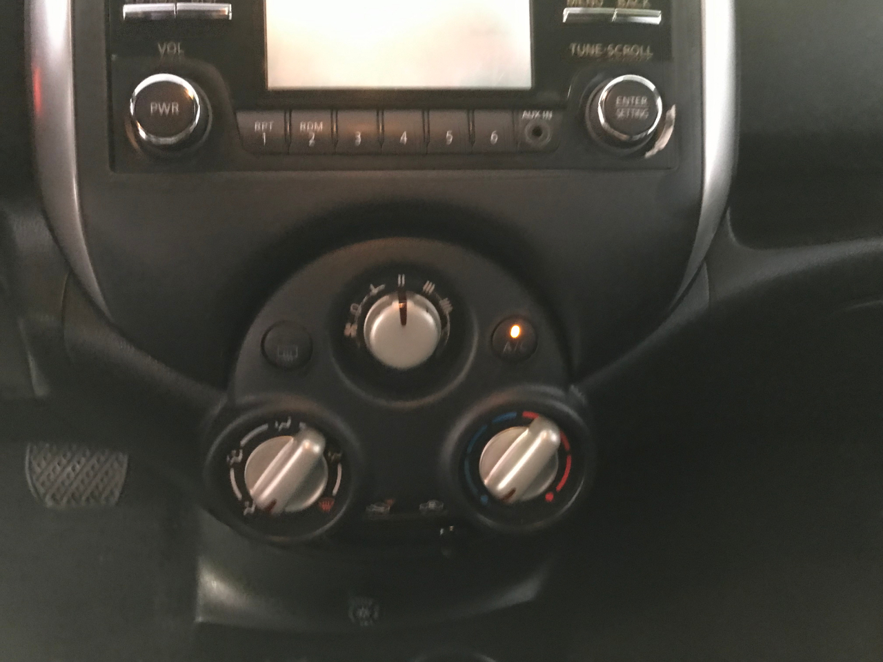 Nissan Versa Note SV 2014