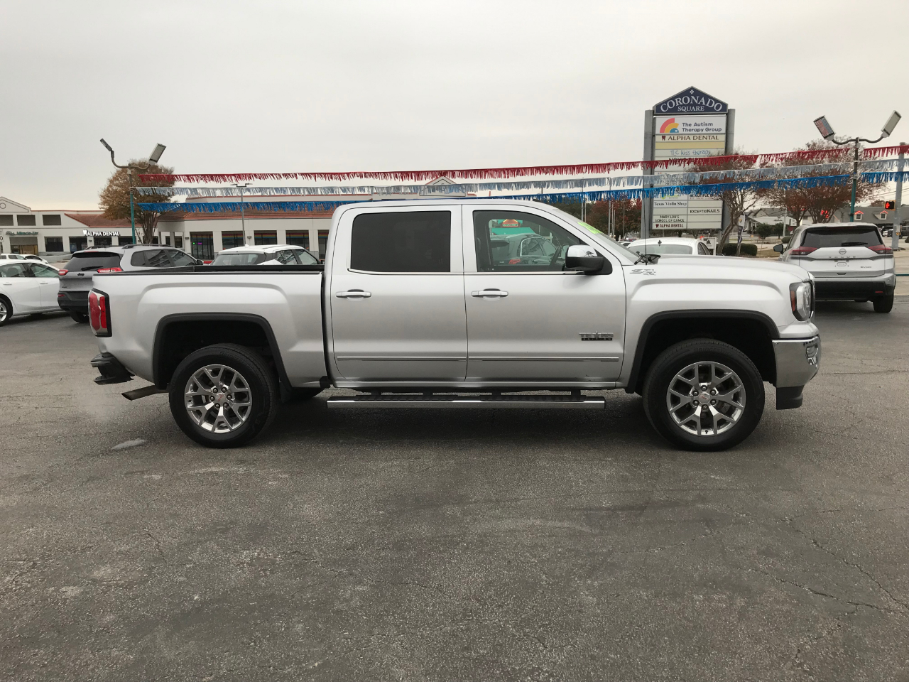 GMC Sierra 1500 SLT Crew Cab Short Box 4WD 2018