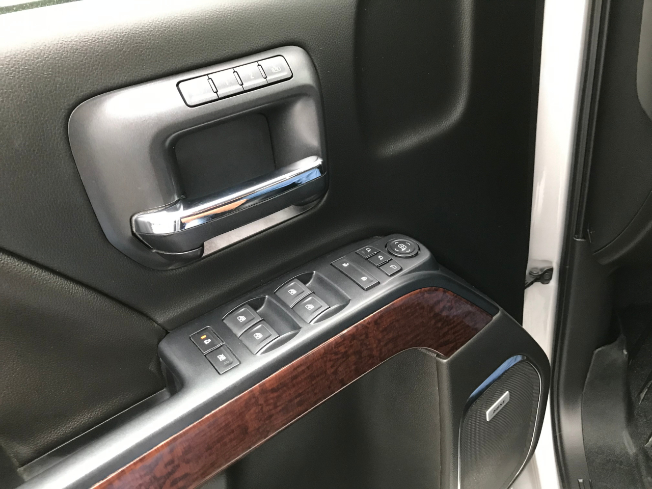 GMC Sierra 1500 SLT Crew Cab Short Box 4WD 2018