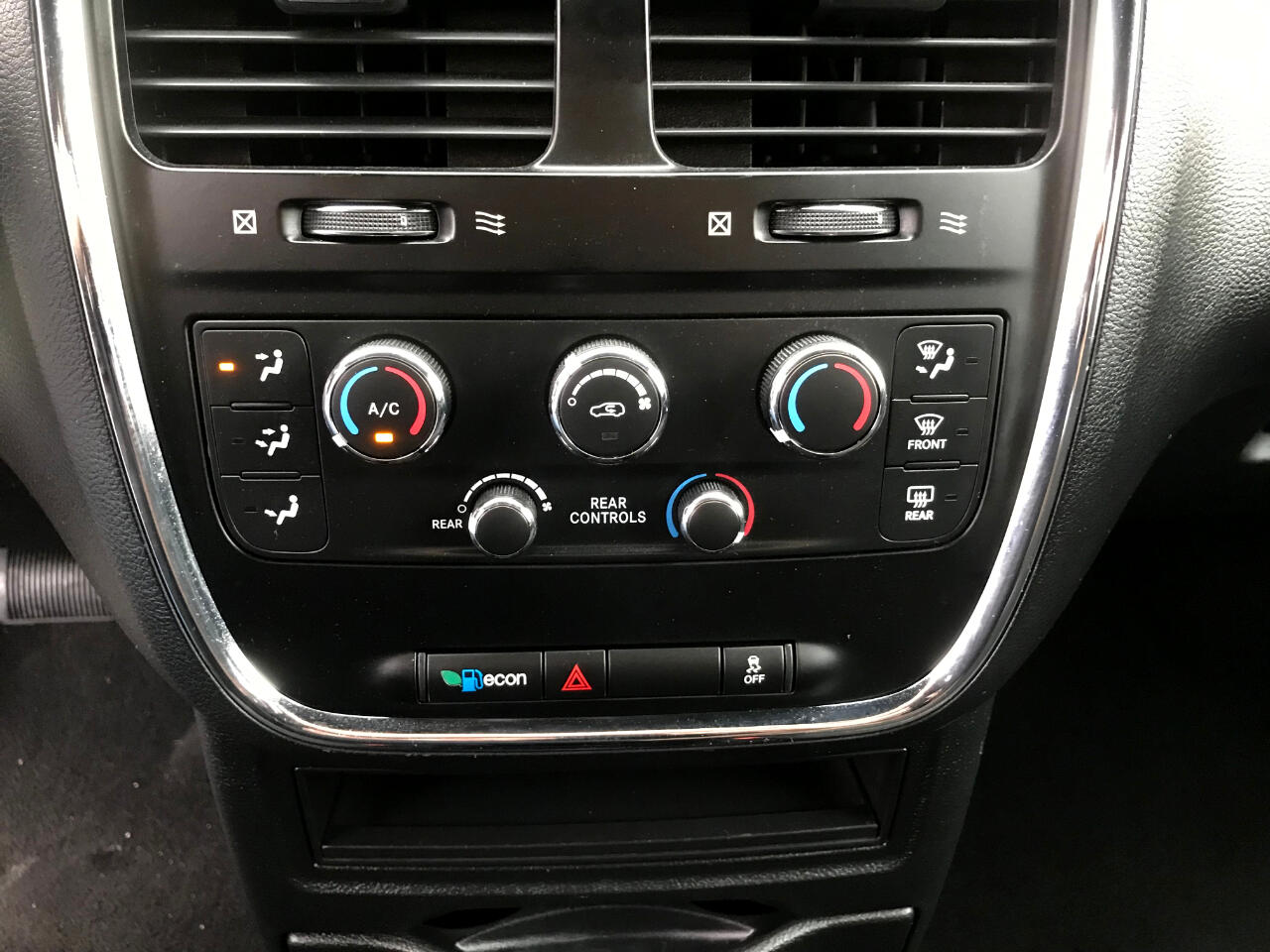 Dodge Grand Caravan SE Plus 2018