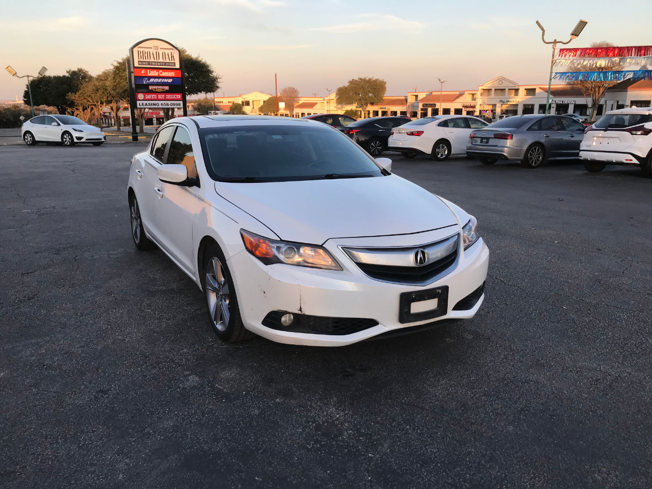 Acura ILX 5-Spd AT w/ Technology Package 2013