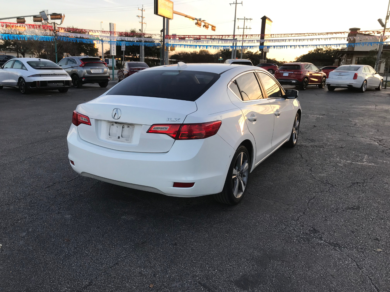 Acura ILX 5-Spd AT w/ Technology Package 2013