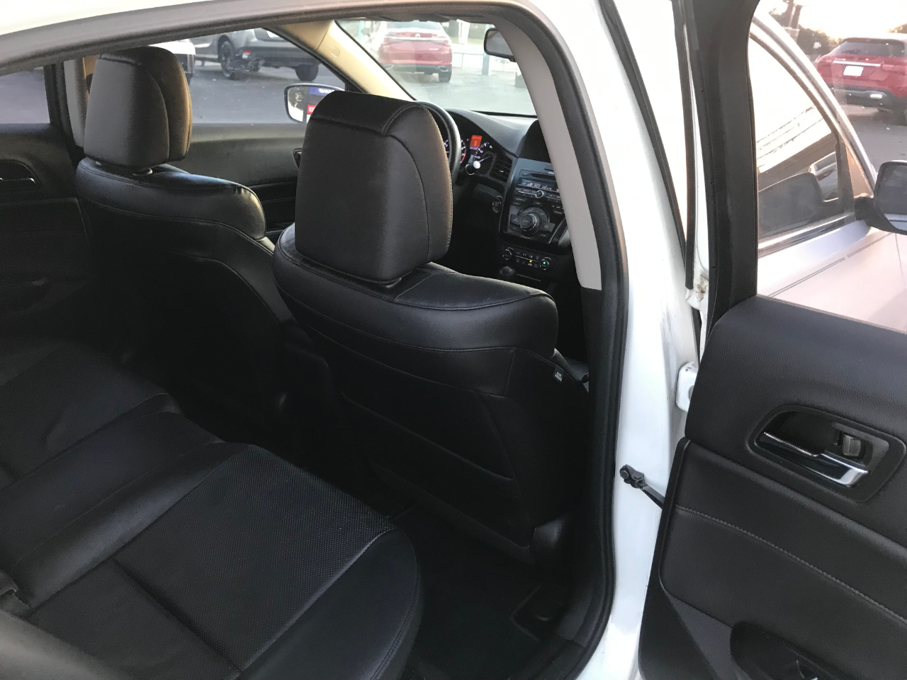 Acura ILX 5-Spd AT w/ Technology Package 2013