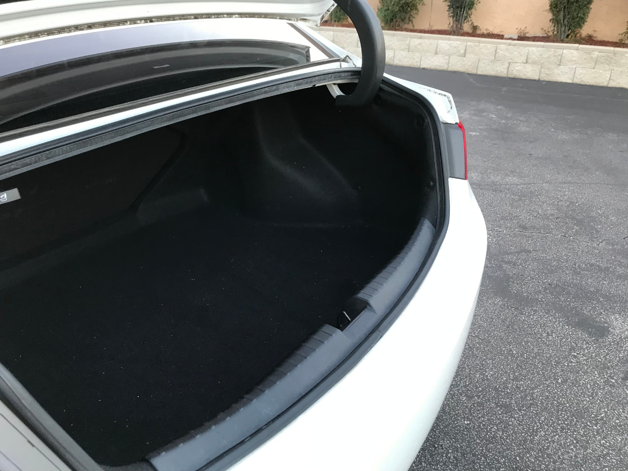 Acura ILX 5-Spd AT w/ Technology Package 2013