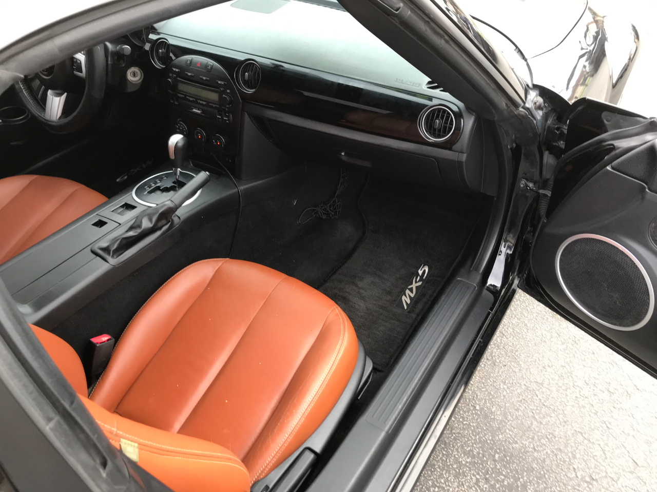 Mazda MX-5 Miata Grand Touring Power Retractable Hardtop 2008