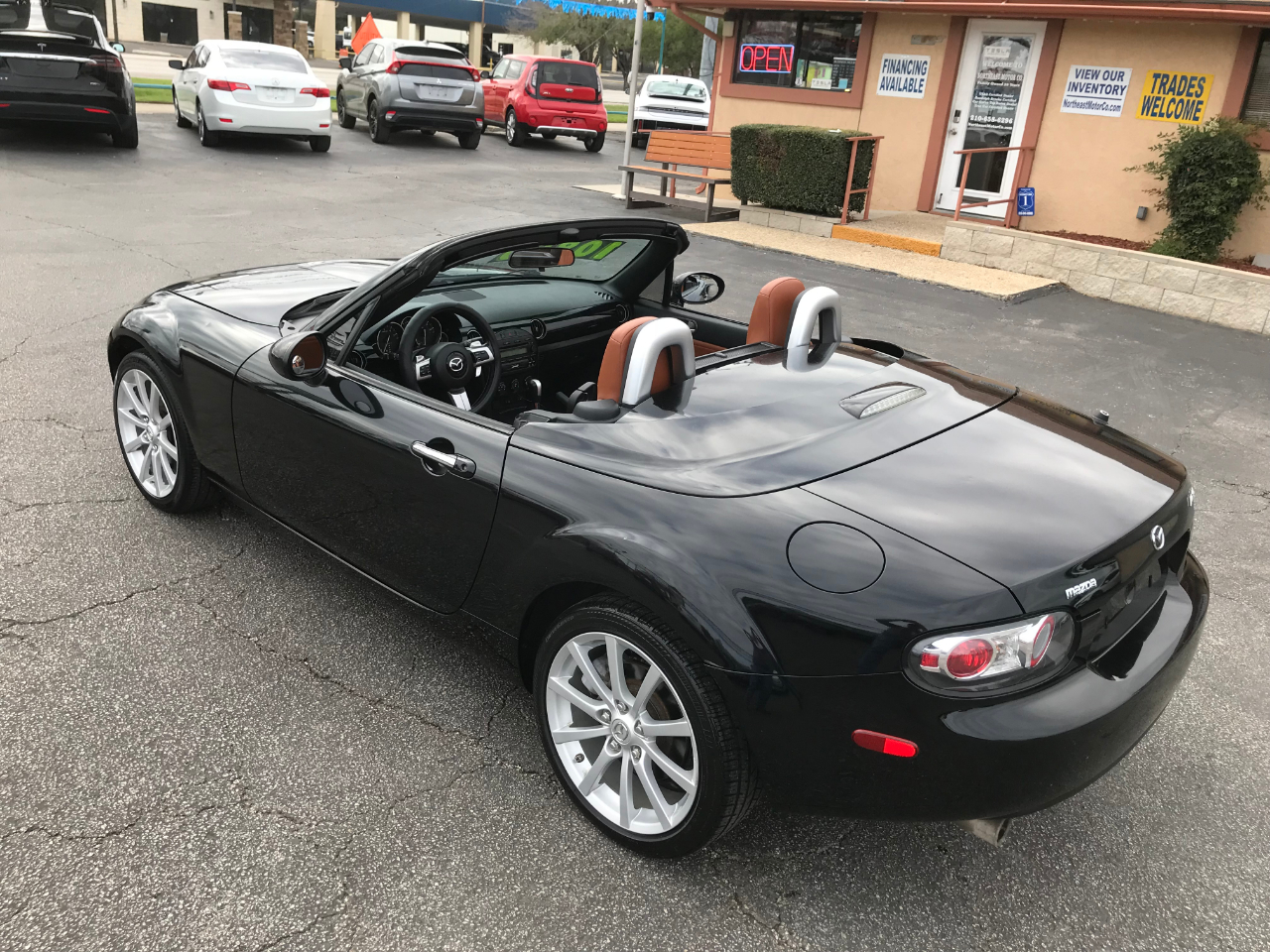 Mazda MX-5 Miata Grand Touring Power Retractable Hardtop 2008