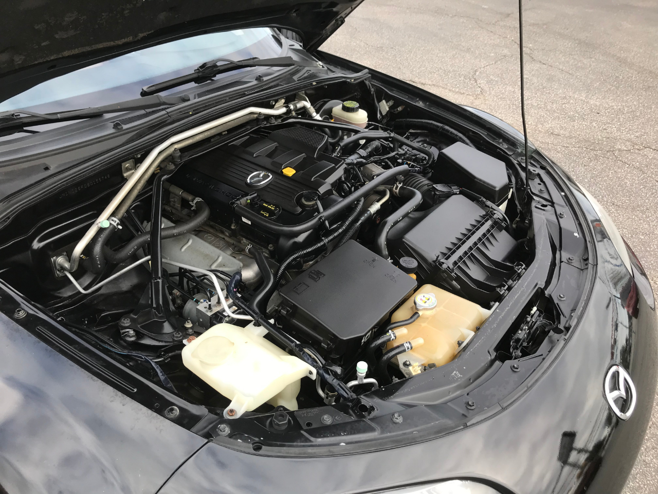 Mazda MX-5 Miata Grand Touring Power Retractable Hardtop 2008