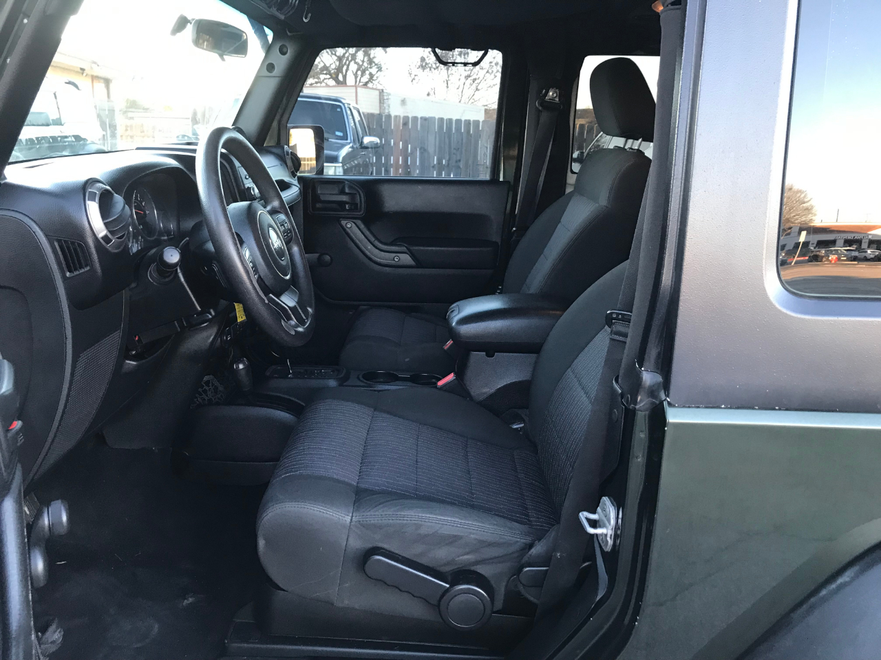 Jeep Wrangler Sport 4WD 2011