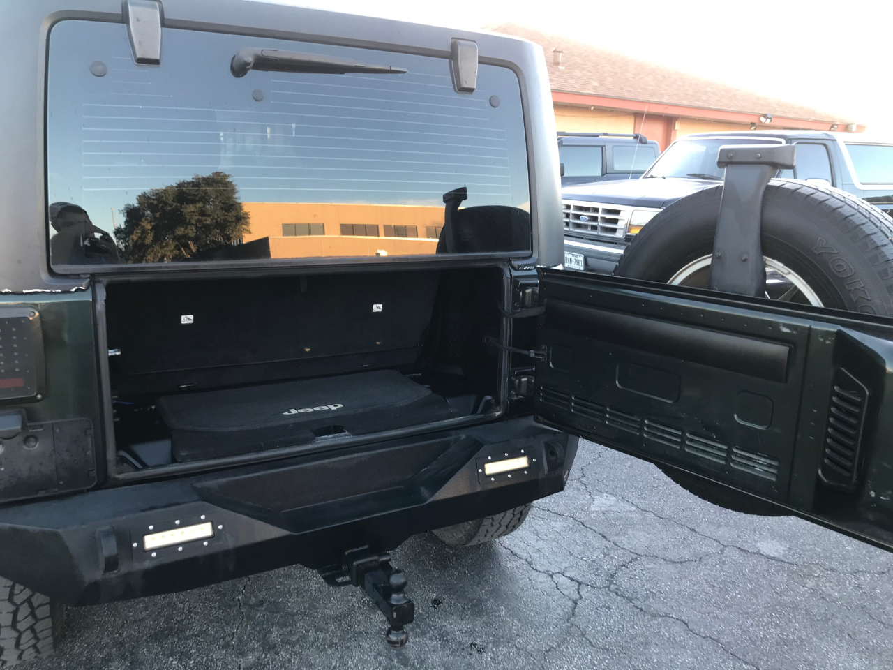 Jeep Wrangler Sport 4WD 2011