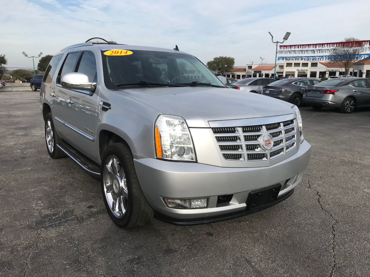 Cadillac Escalade Luxury 2WD 2014