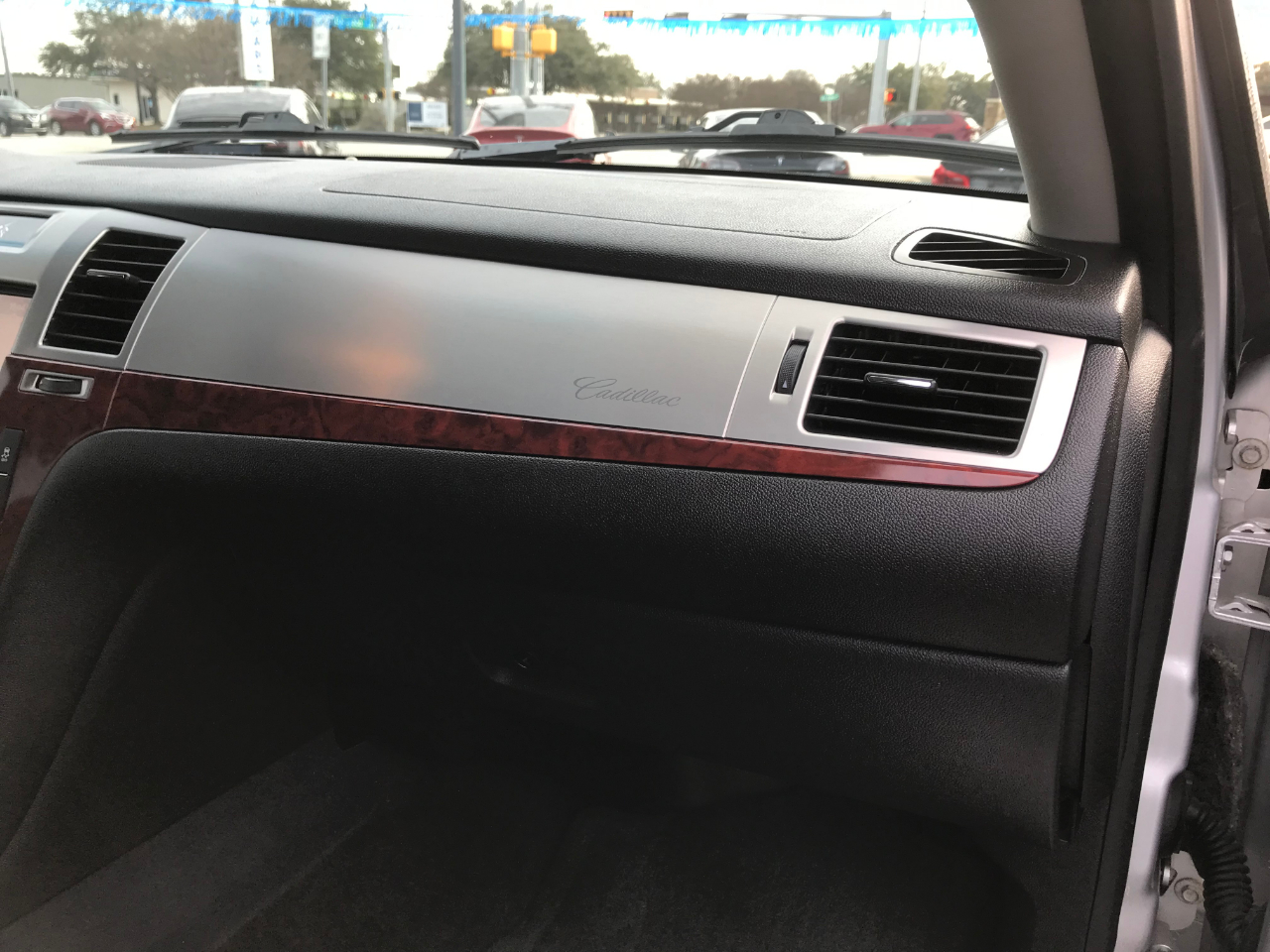 Cadillac Escalade Luxury 2WD 2014