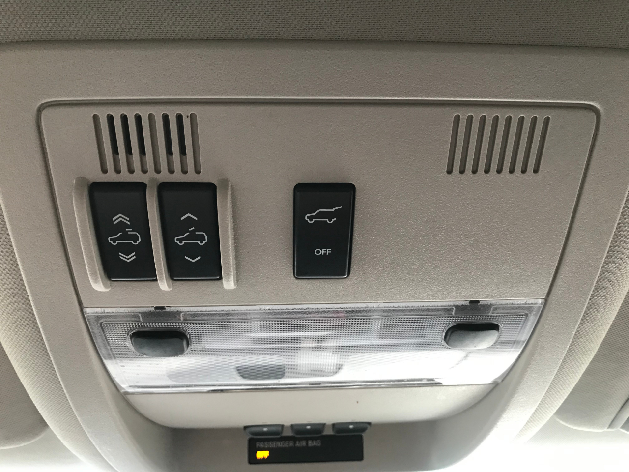 Cadillac Escalade Luxury 2WD 2014