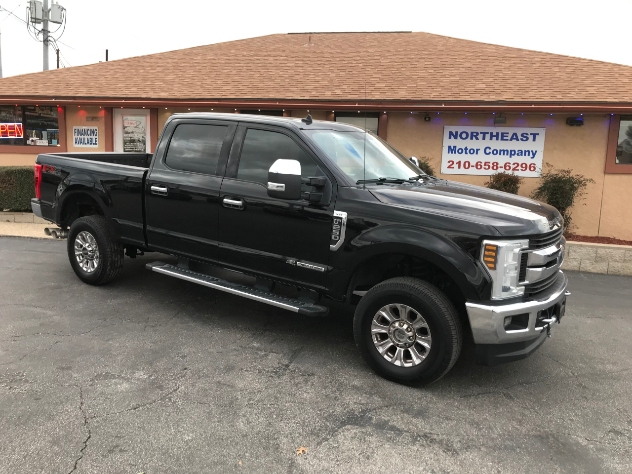 2019 Ford F-250 SD XLT Crew Cab 4WD