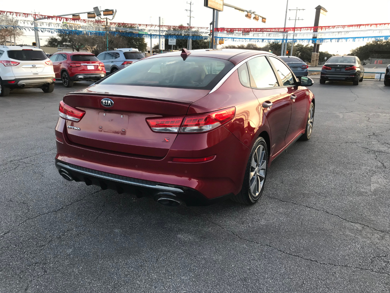Kia Optima  2019