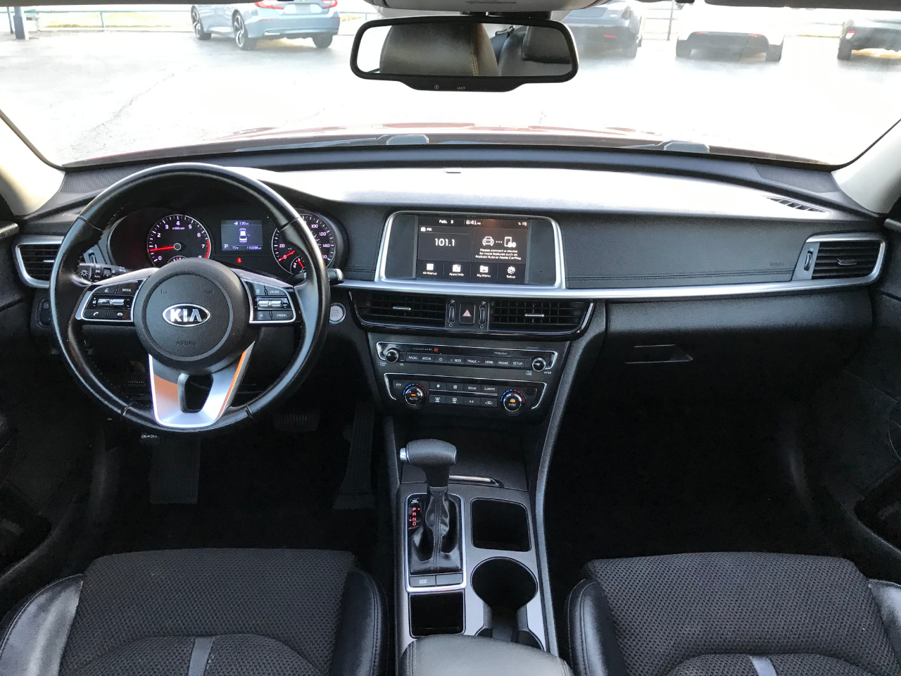 Kia Optima  2019