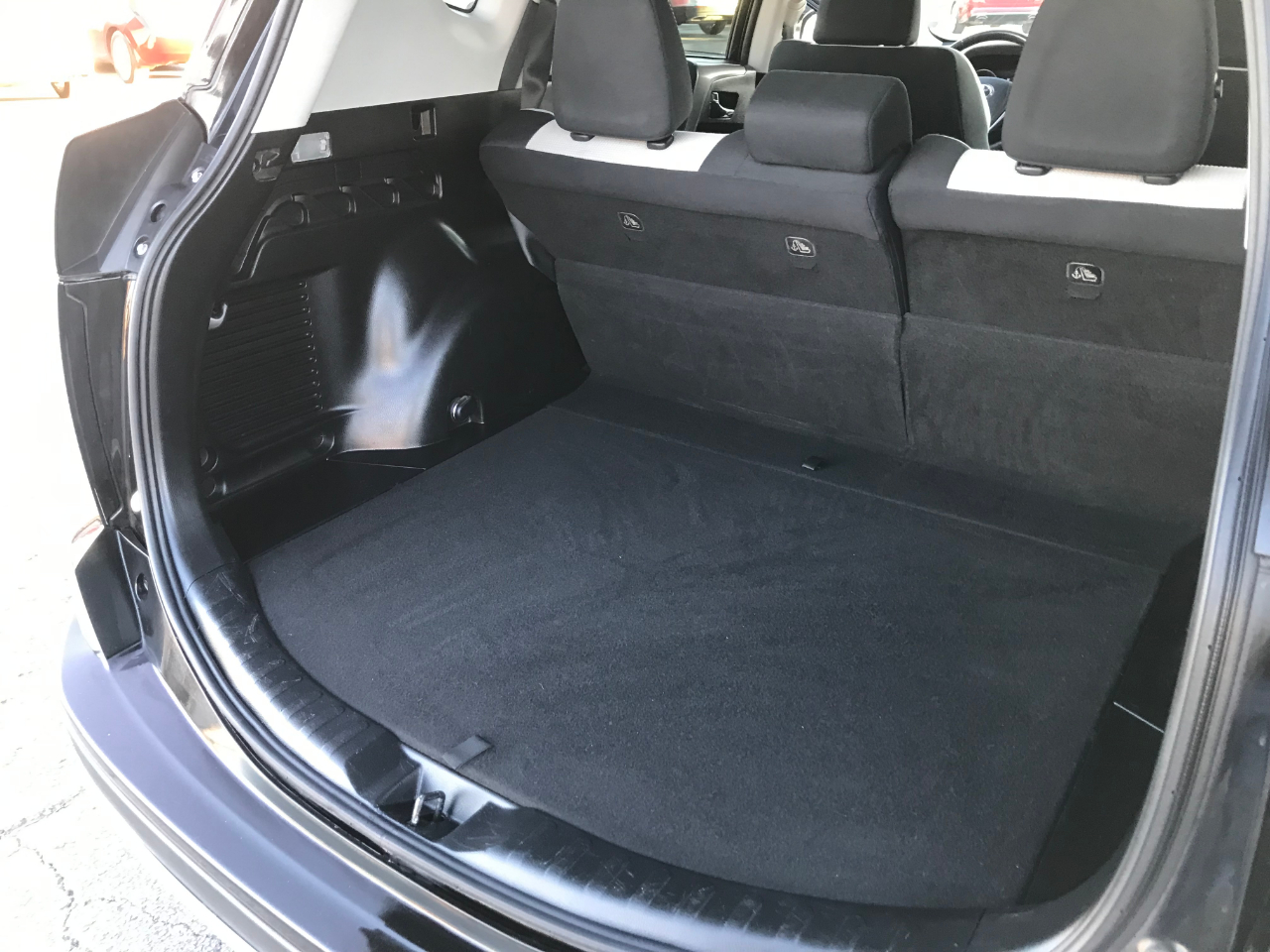 Toyota RAV4 XLE FWD 2017