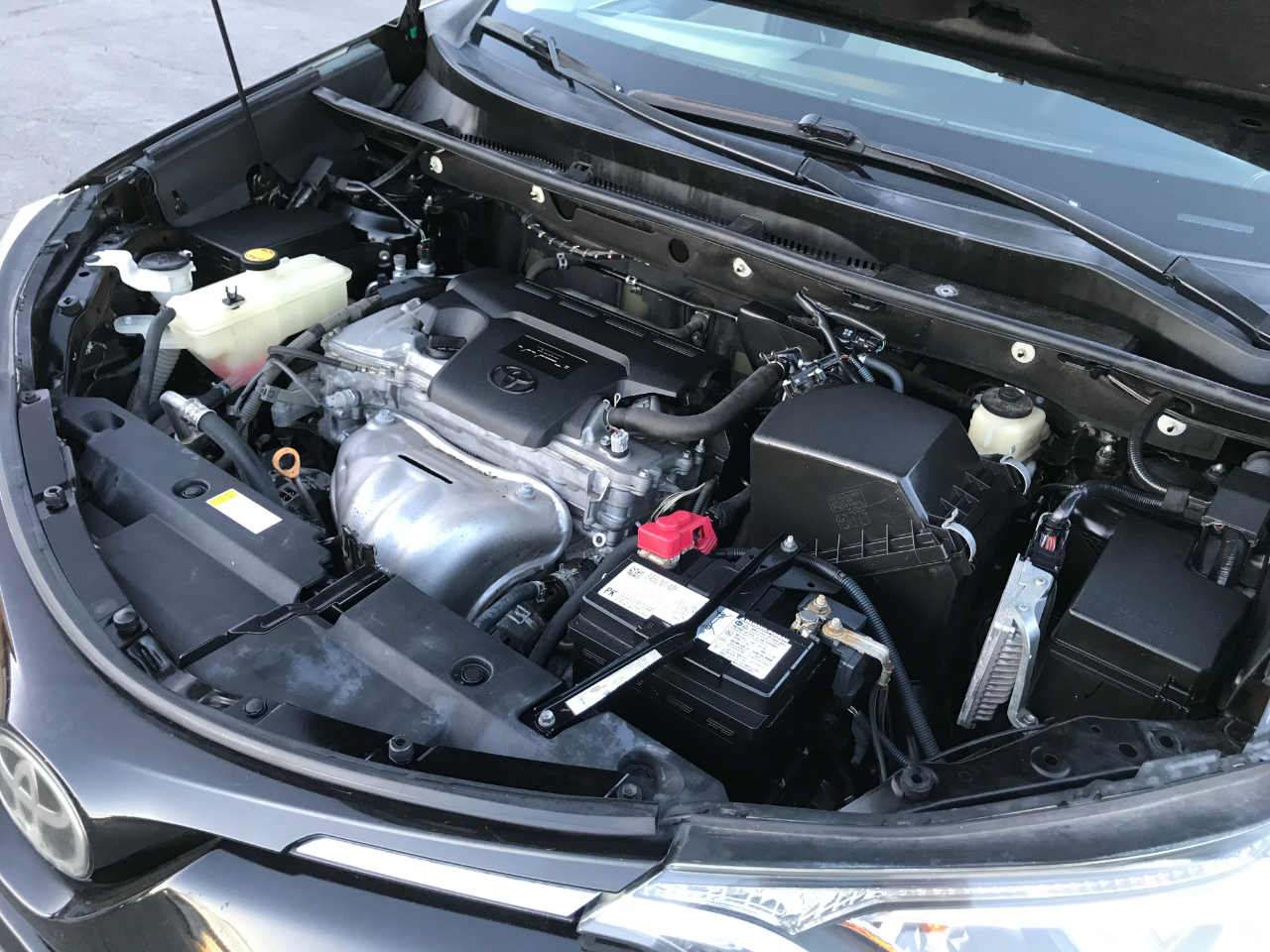 Toyota RAV4 XLE FWD 2017