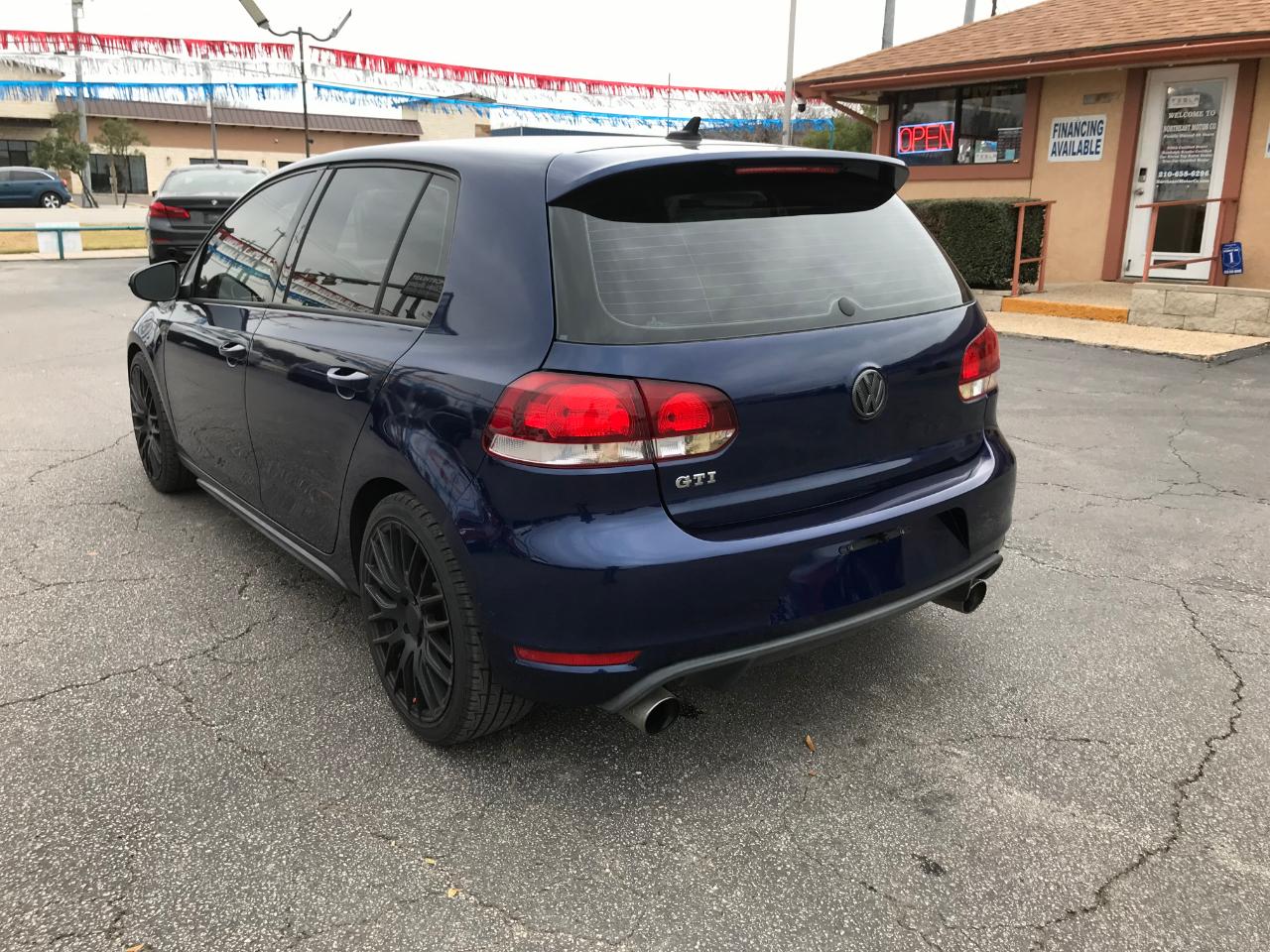 Volkswagen GTI 4-door 2012