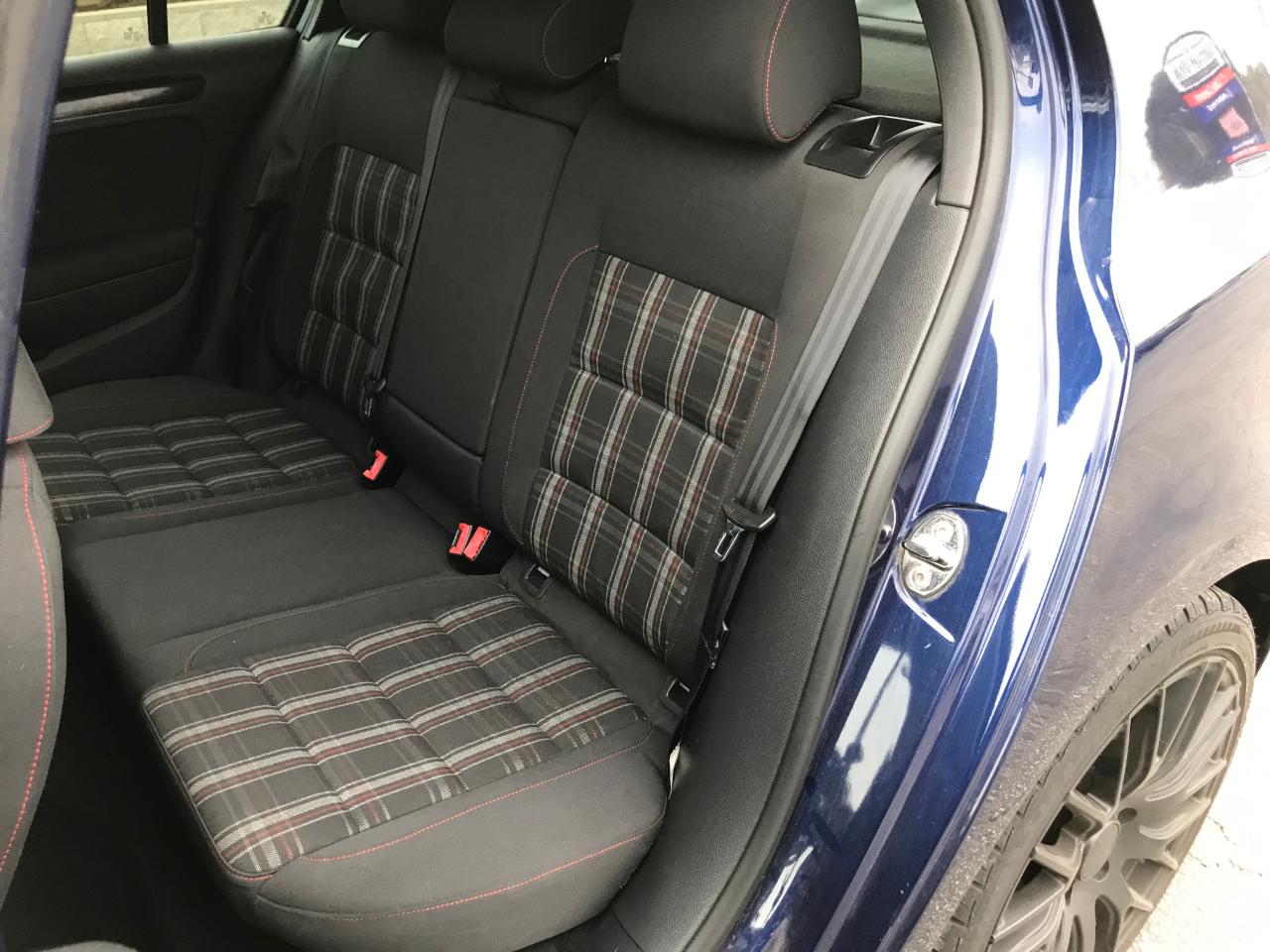 Volkswagen GTI 4-door 2012