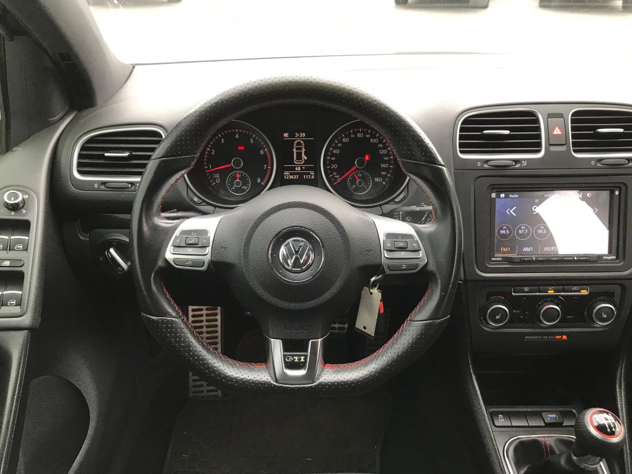 Volkswagen GTI 4-door 2012