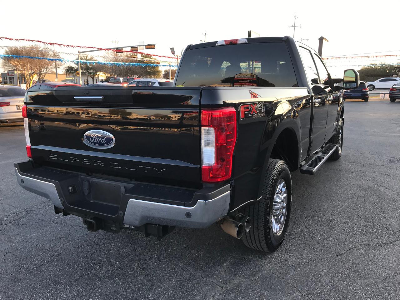 Ford F-250 SD XLT Crew Cab 4WD 2019