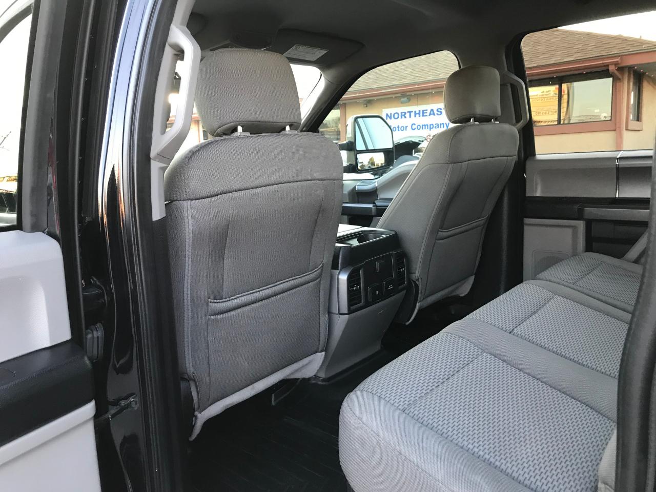 Ford F-250 SD XLT Crew Cab 4WD 2019