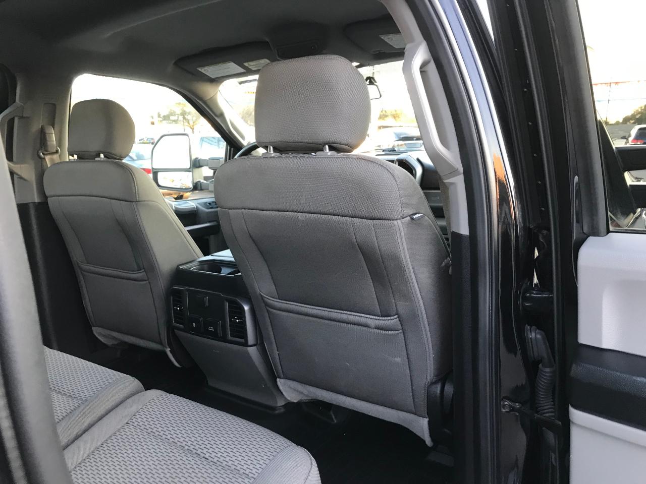 Ford F-250 SD XLT Crew Cab 4WD 2019