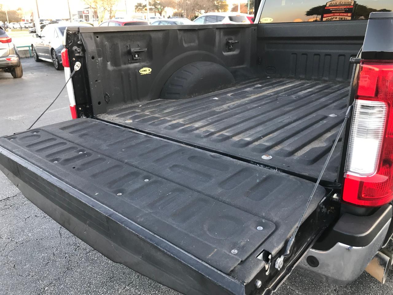 Ford F-250 SD XLT Crew Cab 4WD 2019