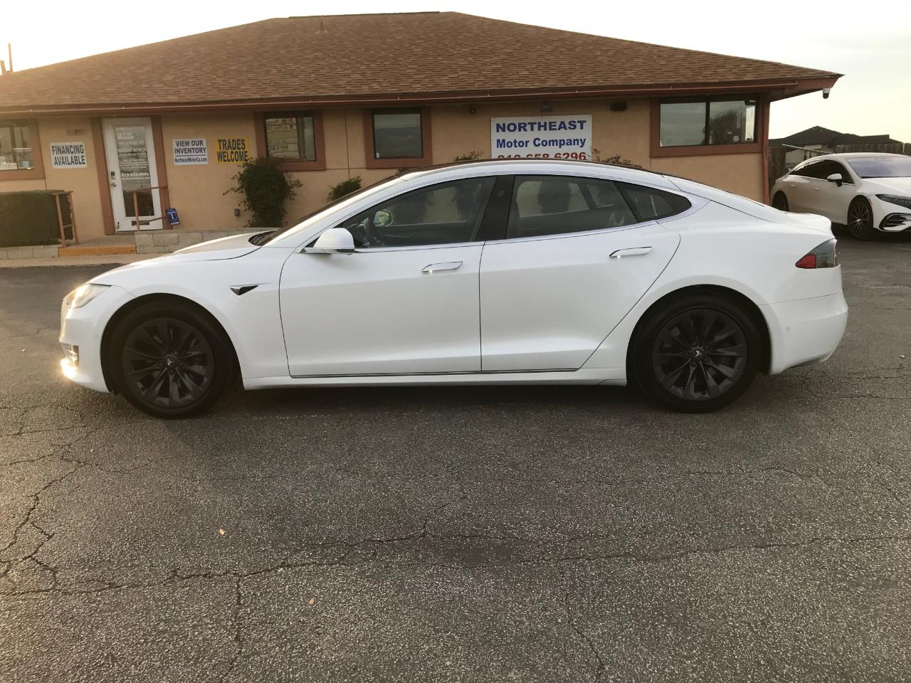 Tesla Model S  2019