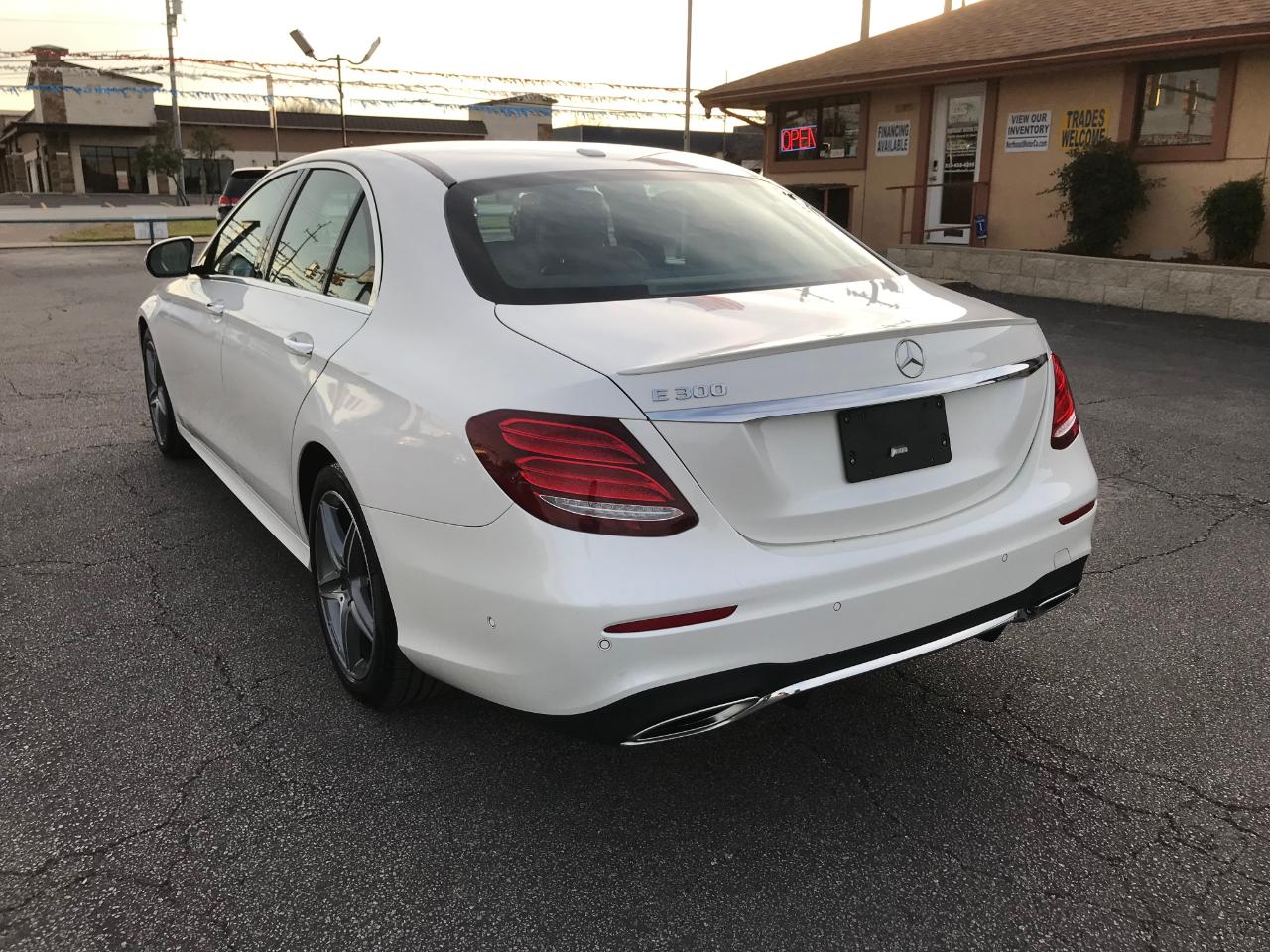 Mercedes-Benz E-Class E300 Luxury Sedan 2019