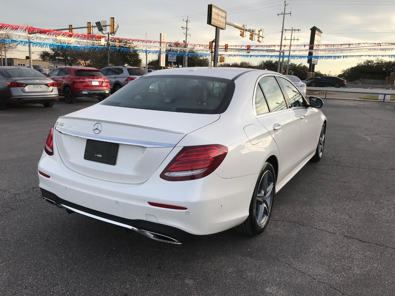 Mercedes-Benz E-Class E300 Luxury Sedan 2019