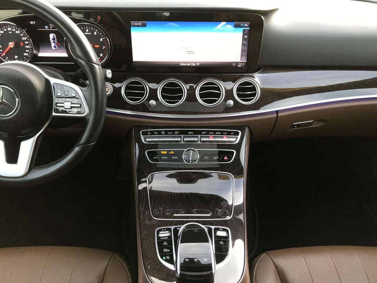 Mercedes-Benz E-Class E300 Luxury Sedan 2019