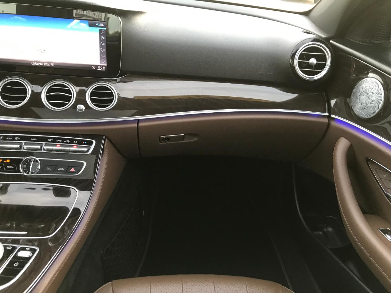 Mercedes-Benz E-Class E300 Luxury Sedan 2019