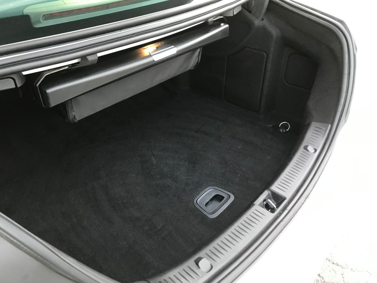 Mercedes-Benz E-Class E300 Luxury Sedan 2019