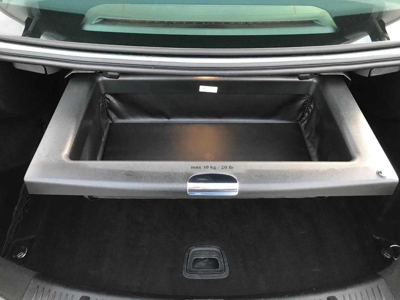 Mercedes-Benz E-Class E300 Luxury Sedan 2019