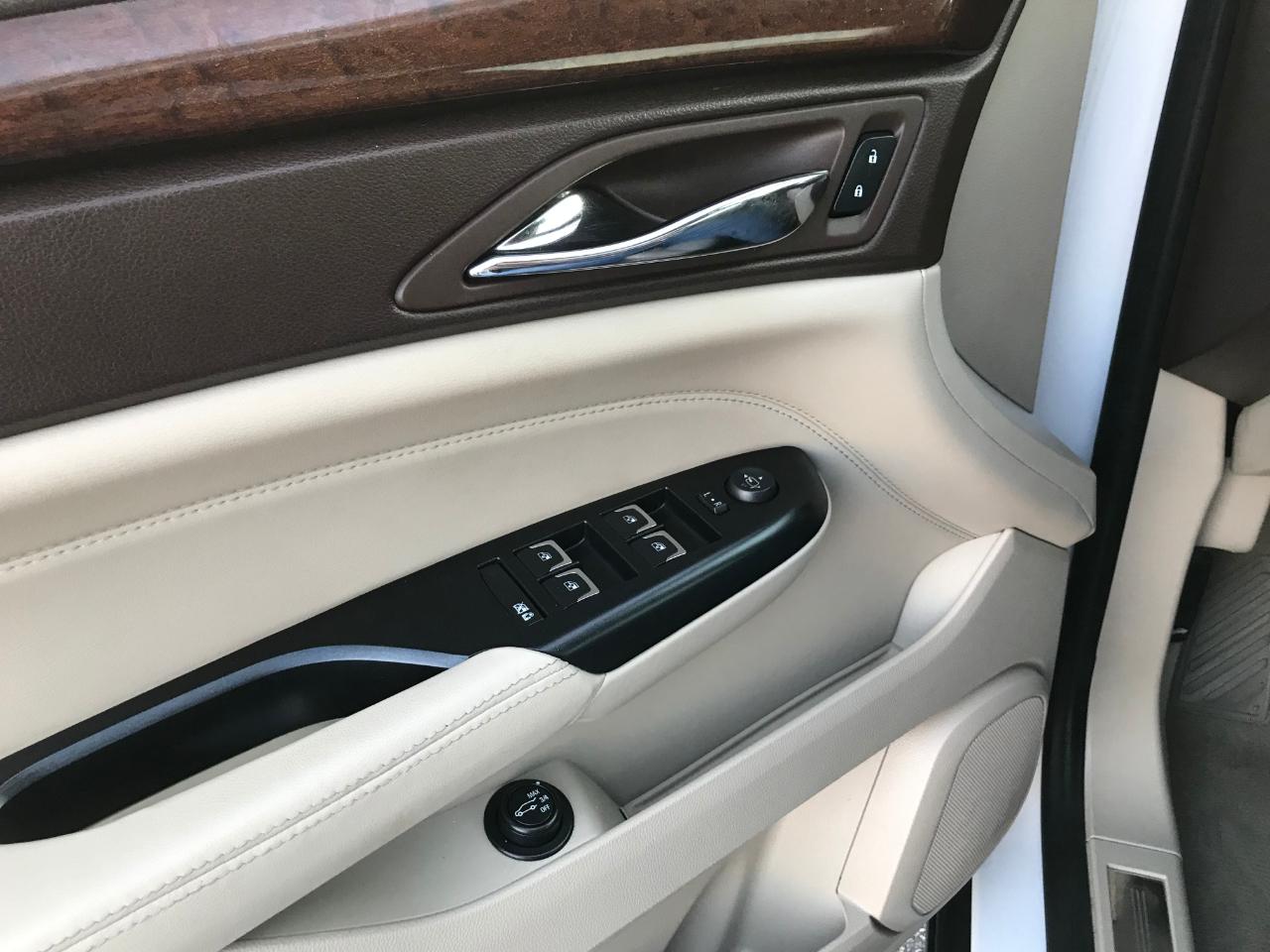 Cadillac SRX Premium Collection FWD 2016