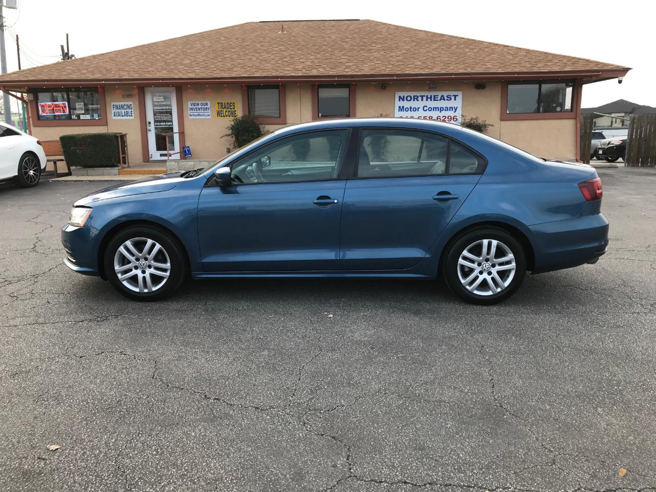 Volkswagen Jetta 1.4T S 6A 2018