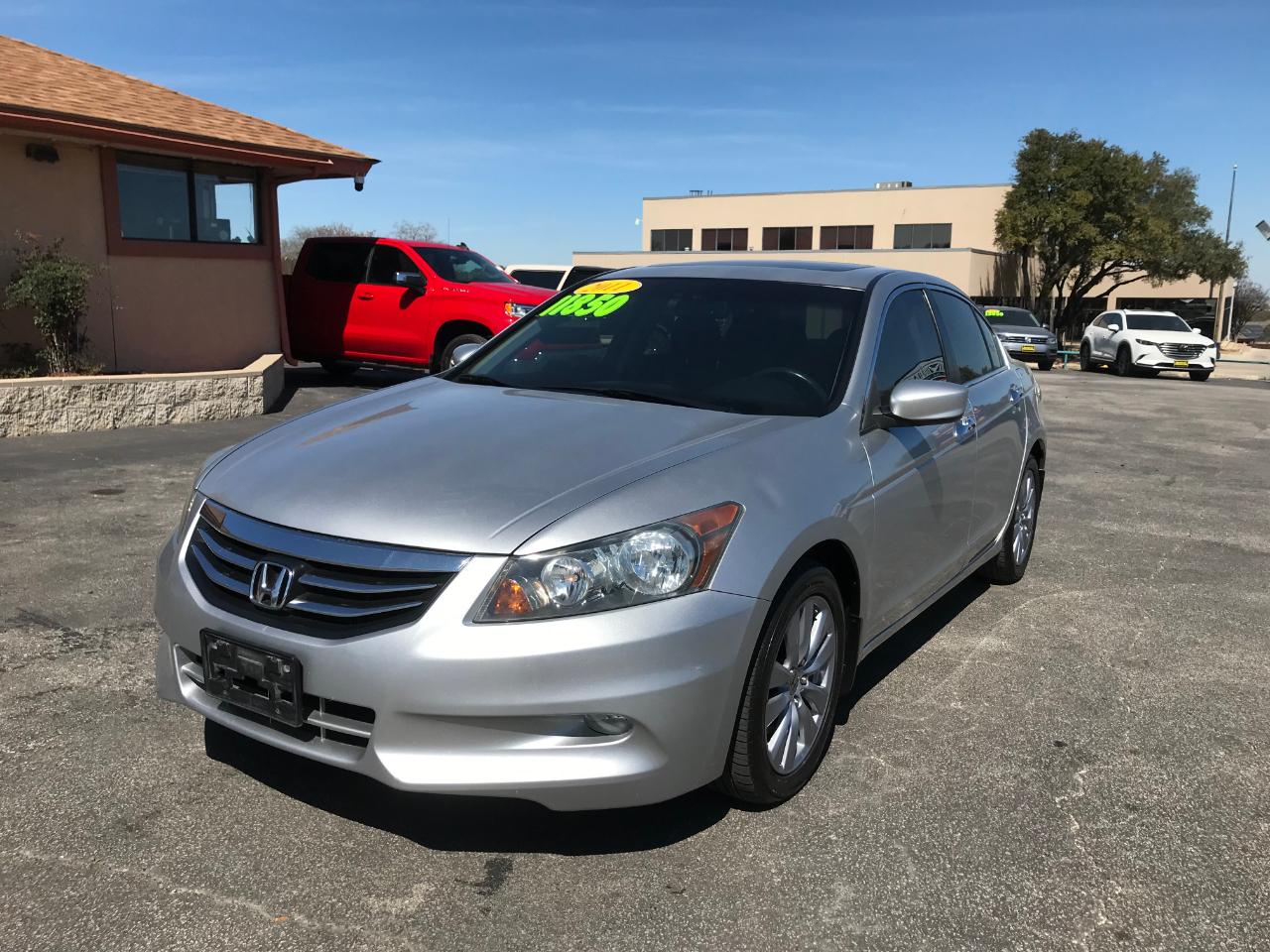 Honda Accord EX-L V-6 Sedan AT 2011