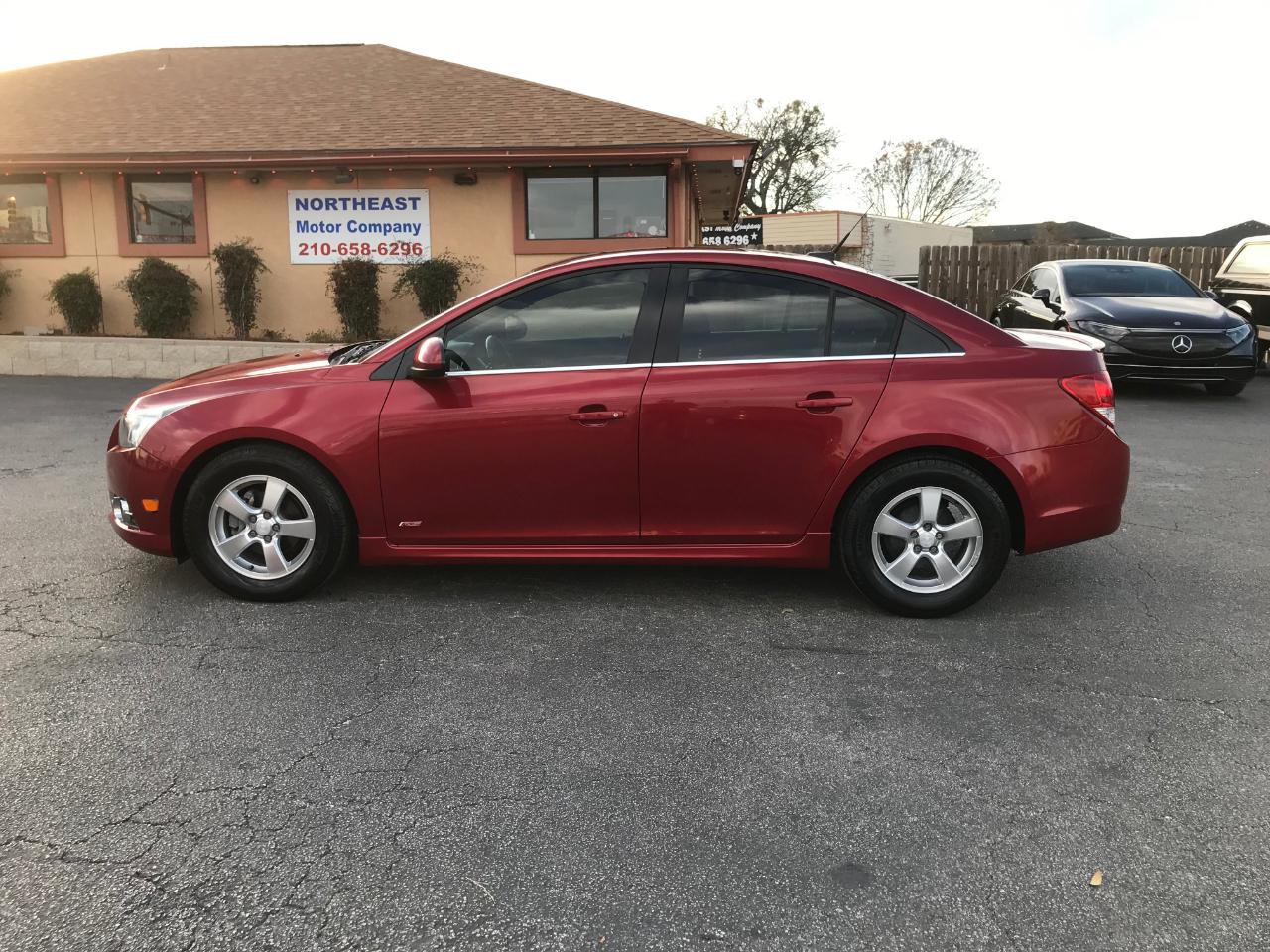 Chevrolet Cruze  2012