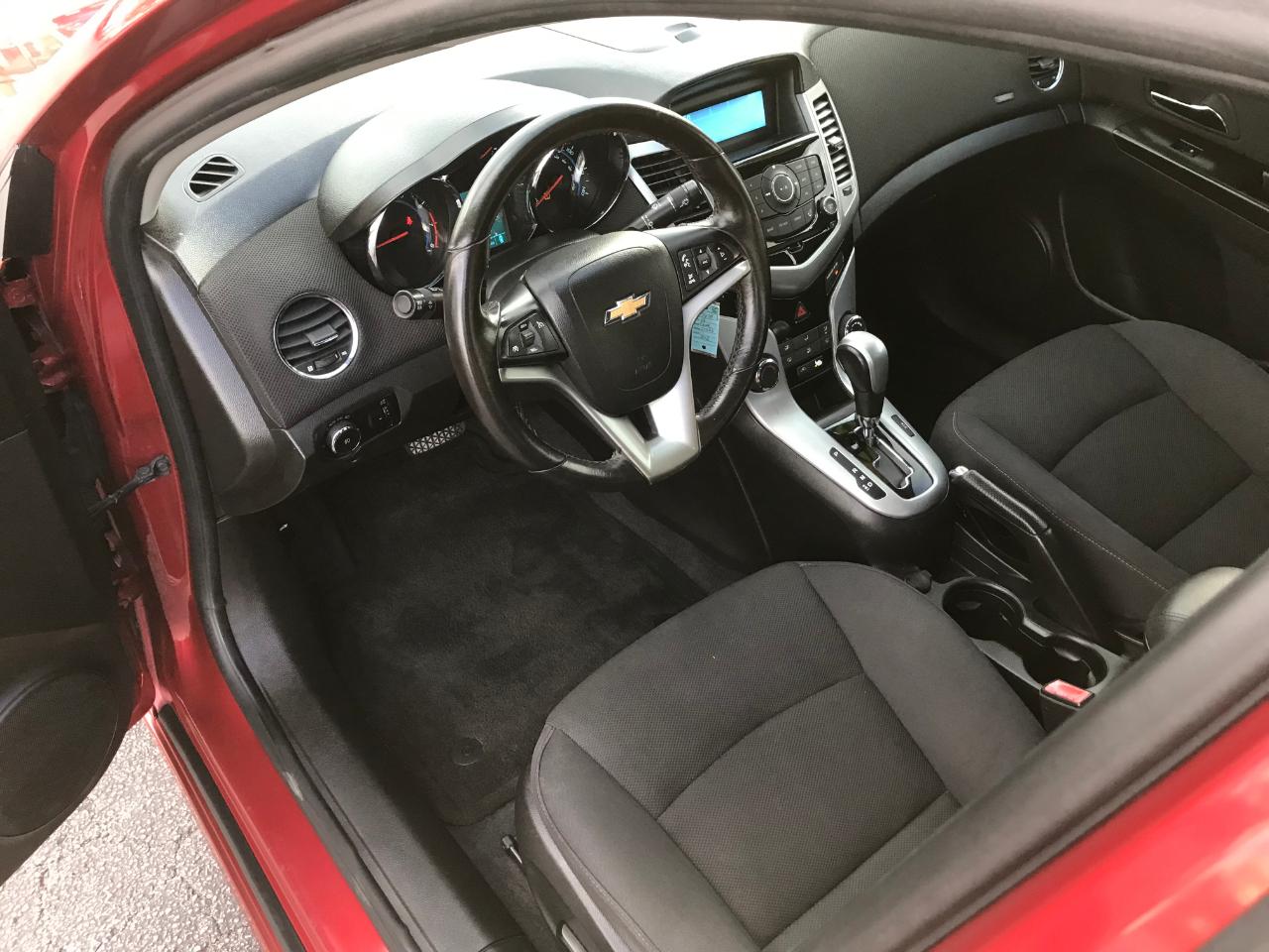 Chevrolet Cruze  2012