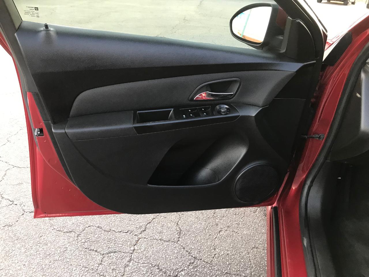 Chevrolet Cruze  2012